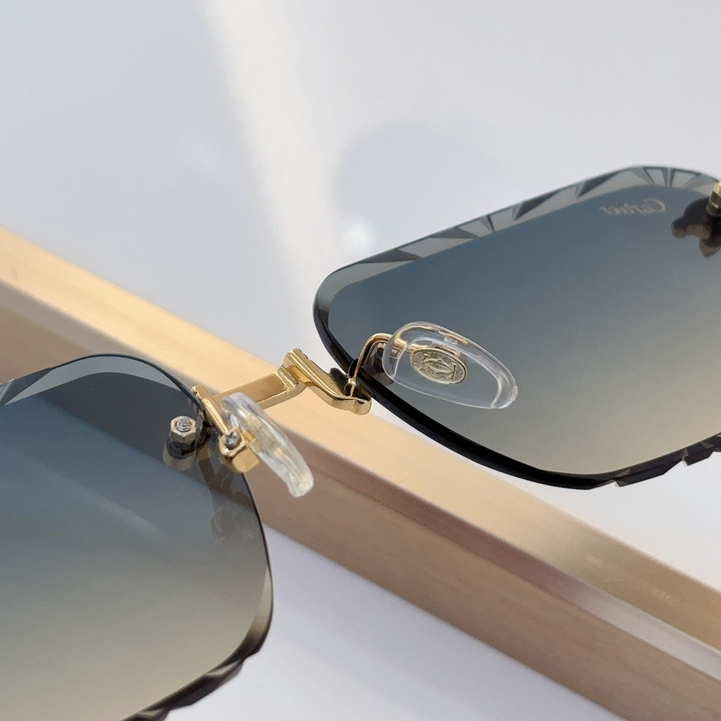 Cartier CT0540S Sunglasses - DesignerGu