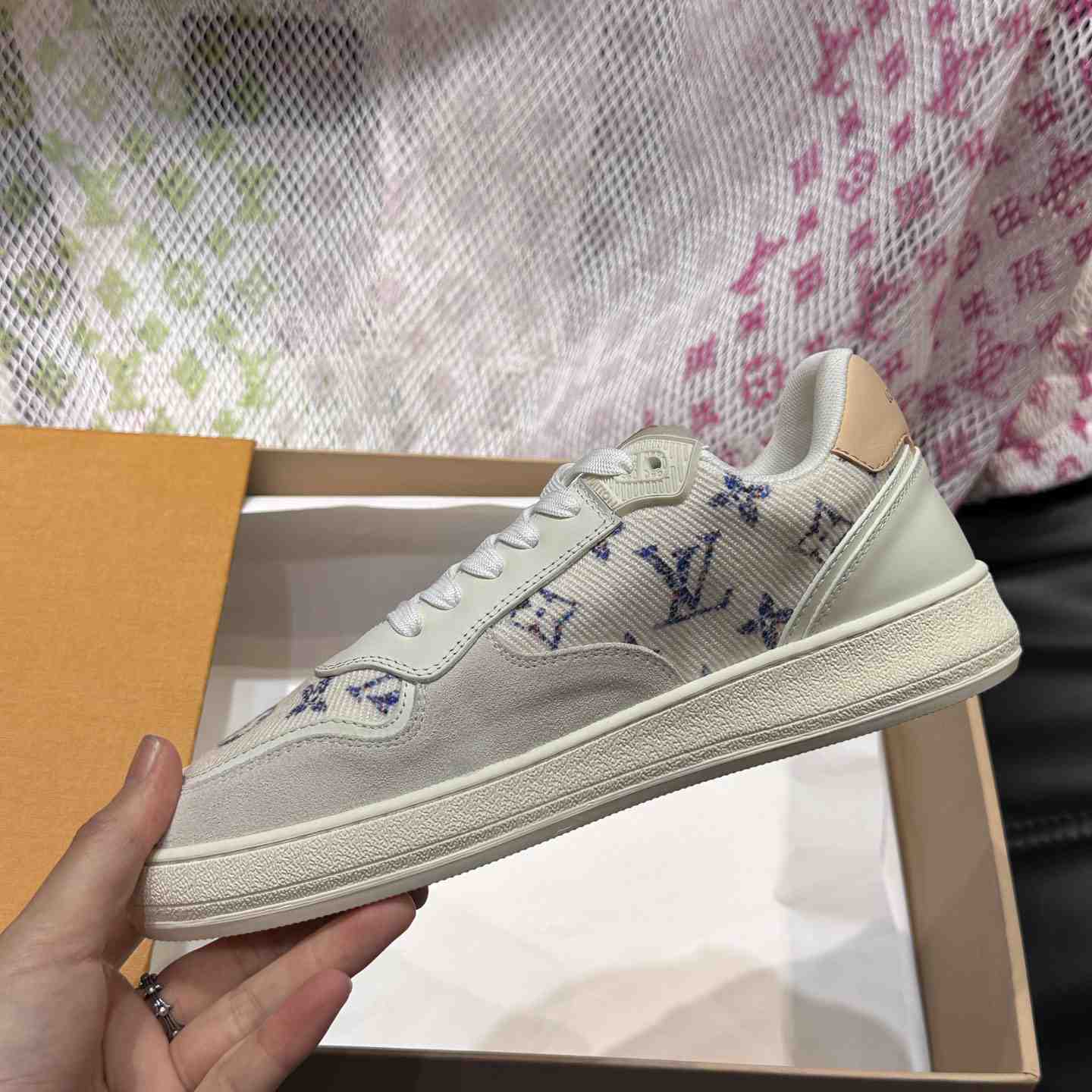 Louis Vuitton Monogram Sneaker  - DesignerGu