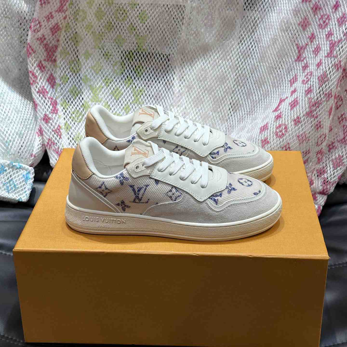 Louis Vuitton Monogram Sneaker  - DesignerGu