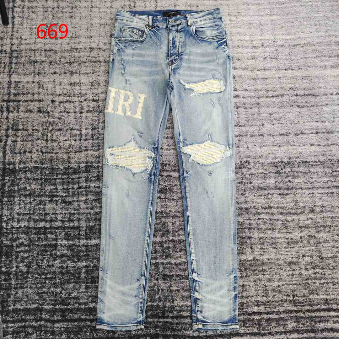 Amiri Slim Fit Jeans    669 - DesignerGu