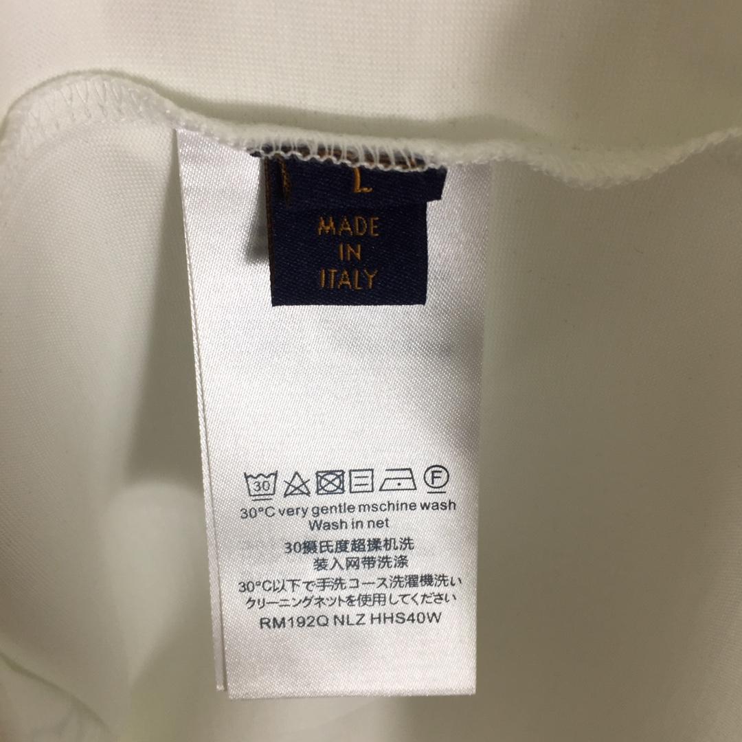 Louis Vuitton Monogram T-shirt In White - DesignerGu