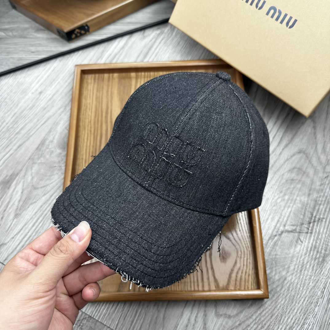 Miu Miu Baseball Cap - DesignerGu