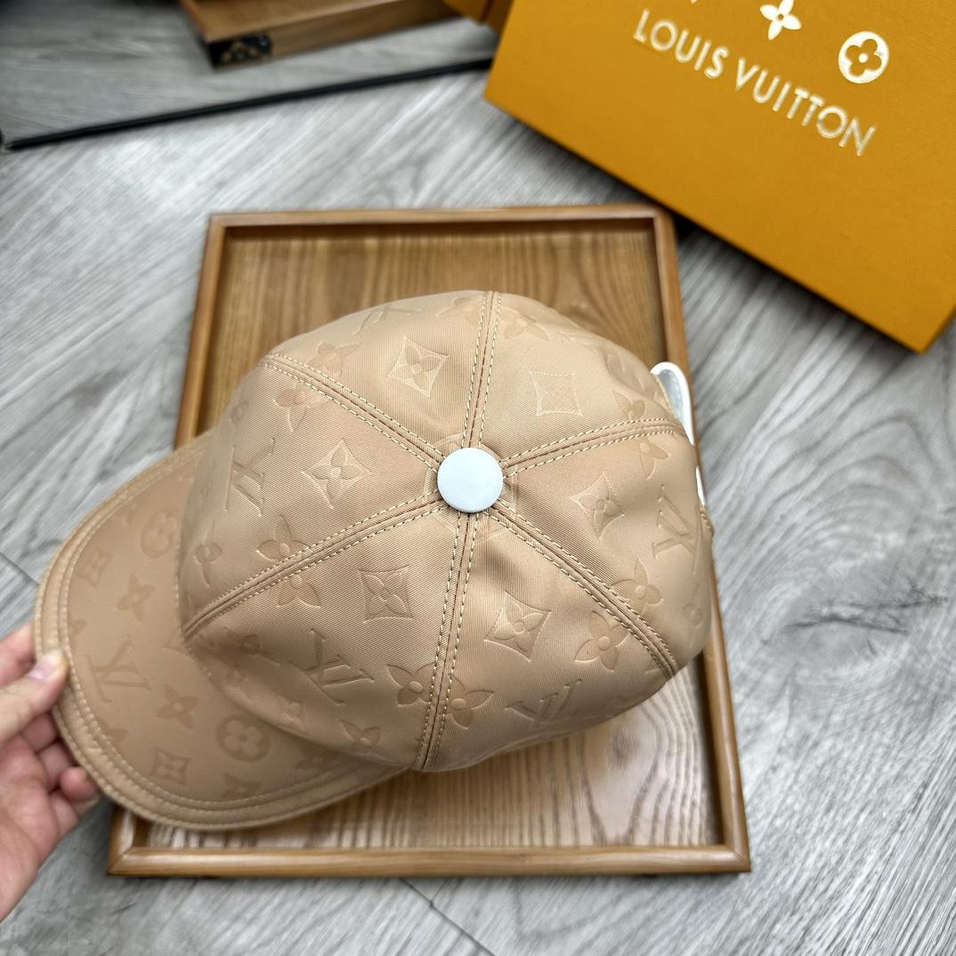 Louis Vuitton Monoragm Cap - DesignerGu