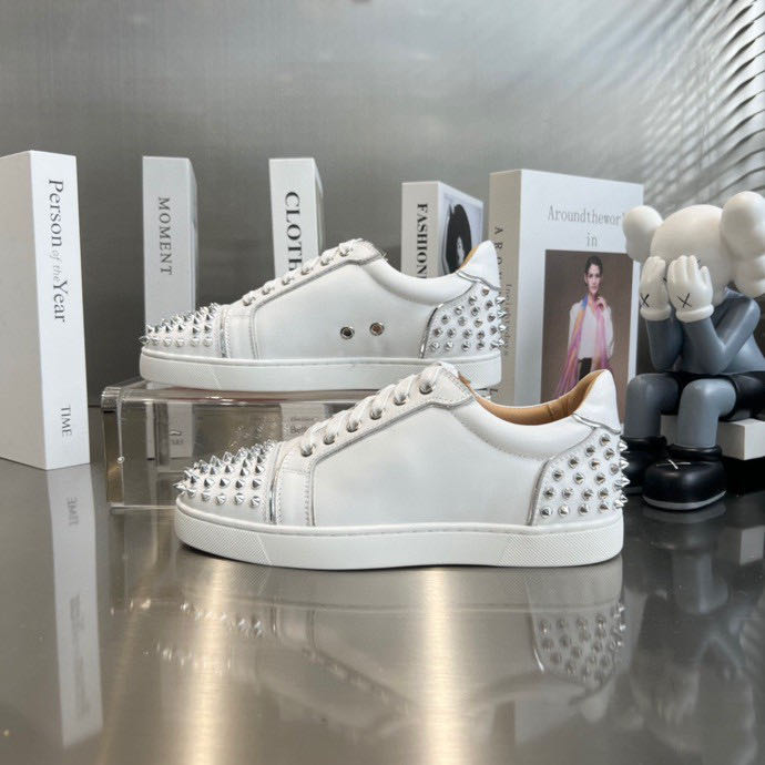 Christian Louboutin Sneakers - DesignerGu