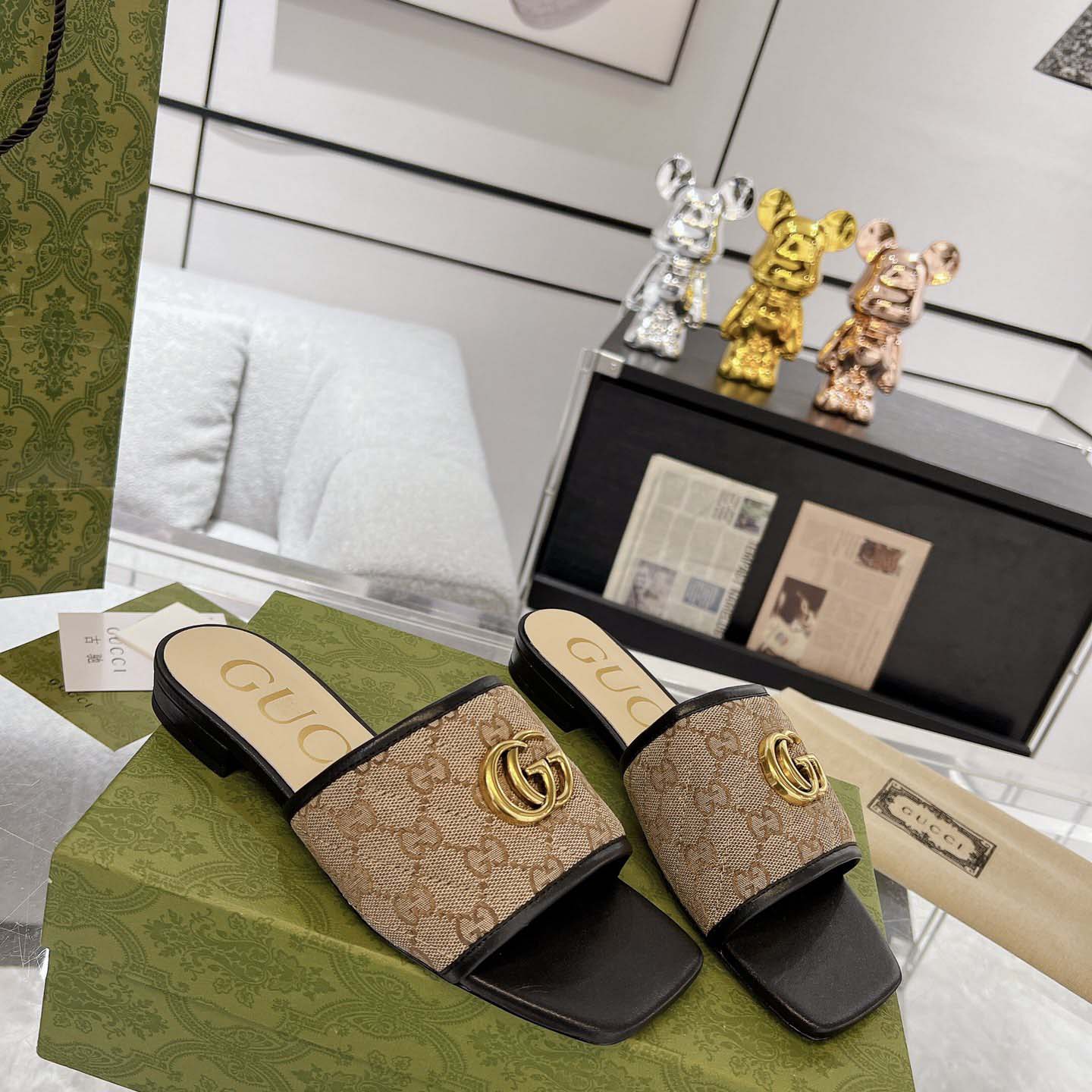 Gucci Women's GG Matelasse Canvas Slide Sandal - DesignerGu