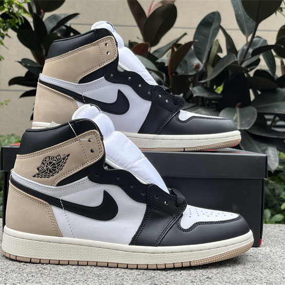 Air Jordan 1 High OG WMNS “Latte Sneaker    FD2596-021  - DesignerGu