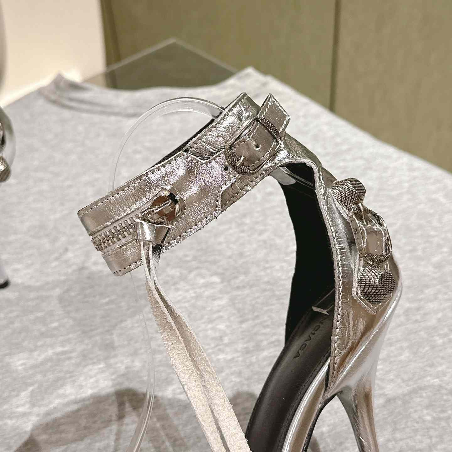 Balenciaga Cagole 110mm Metallic-finish Sandals - DesignerGu