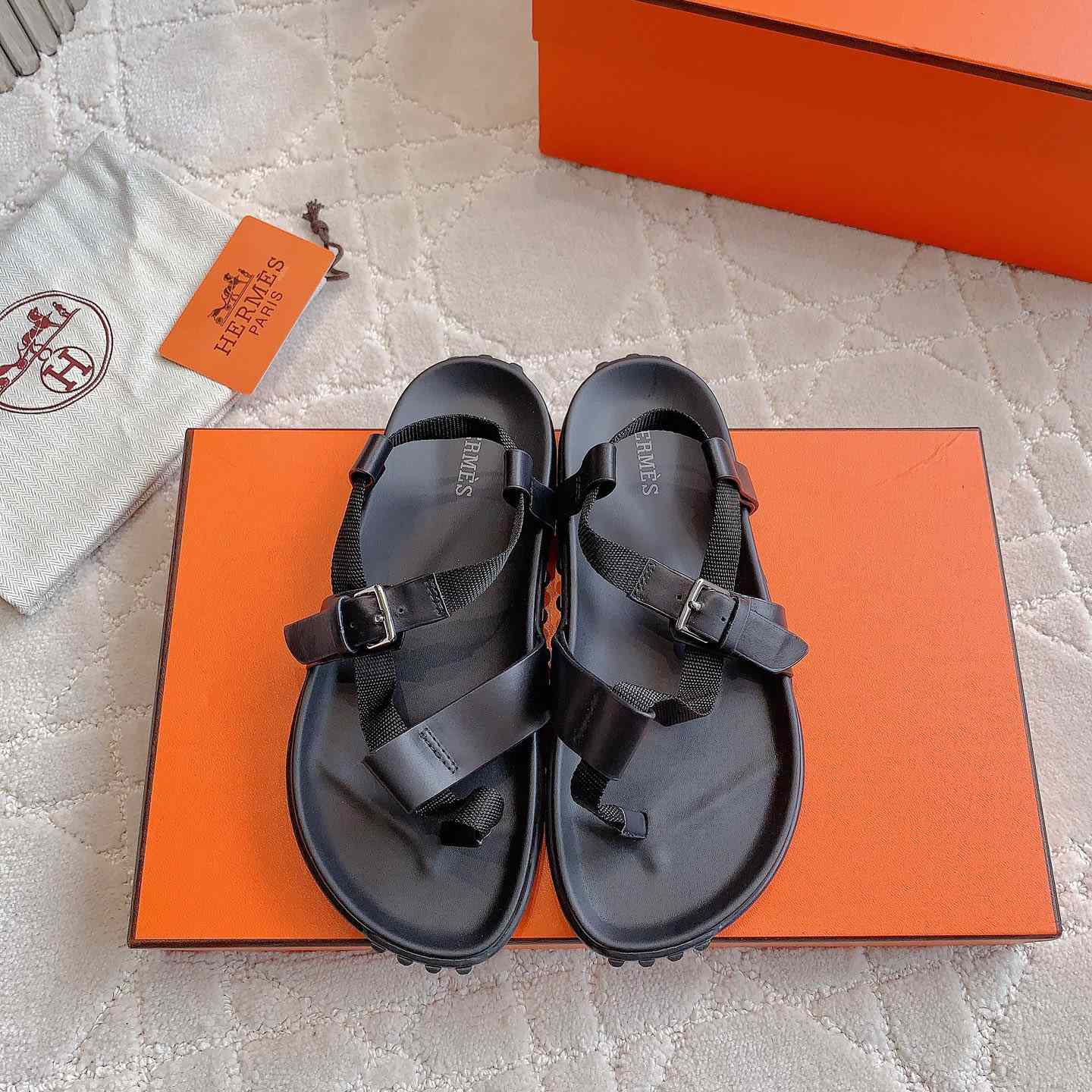 Hermes Inboard Sandal - DesignerGu