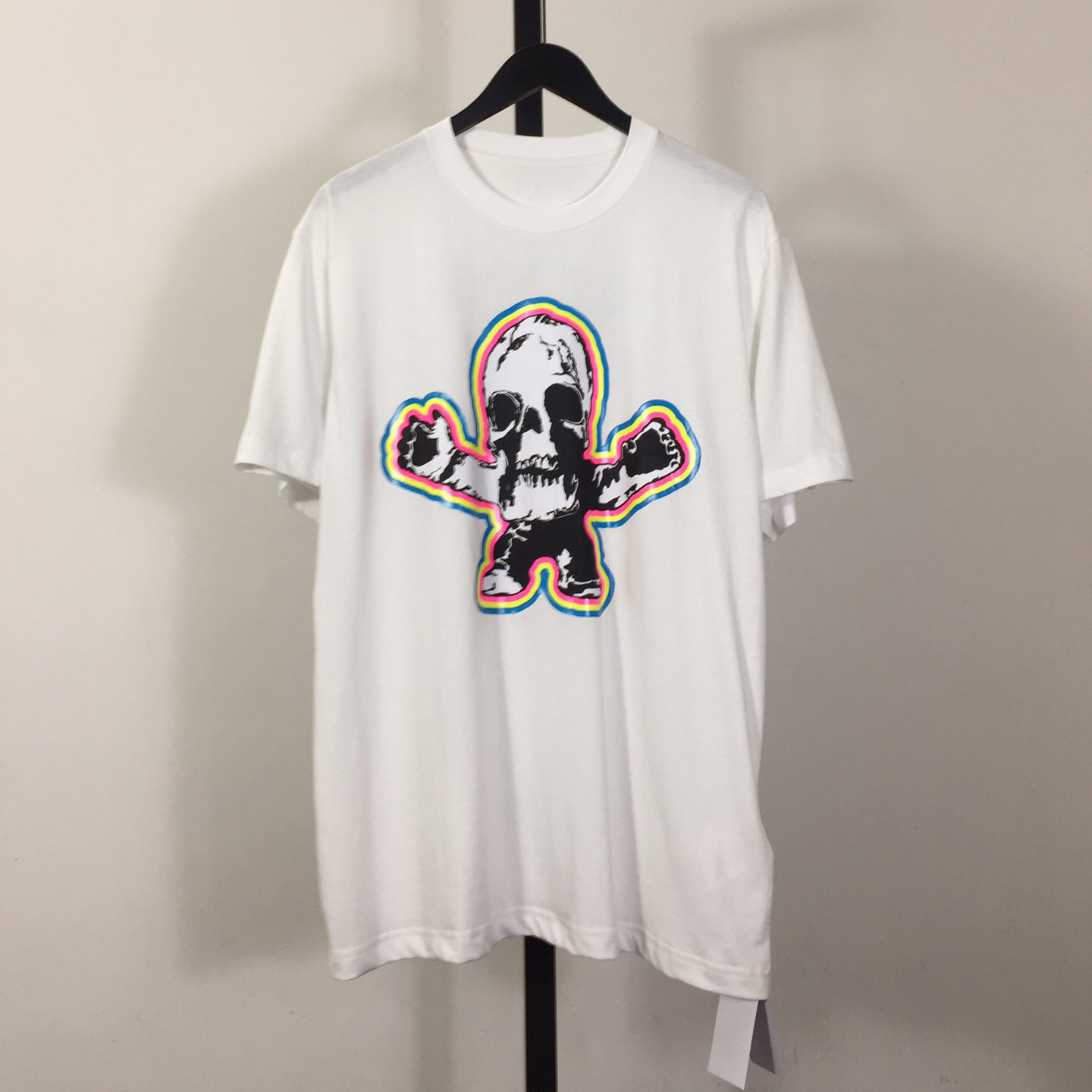 Chrome Hearts x Foti White & Rainbow Outlined Skull T-Shirt - DesignerGu