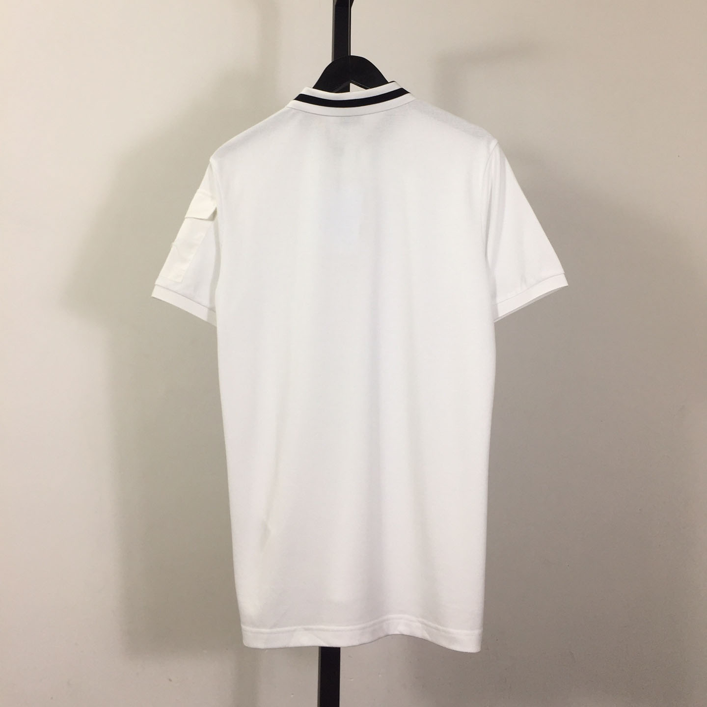 Moncler Logo Polo Shirt - DesignerGu