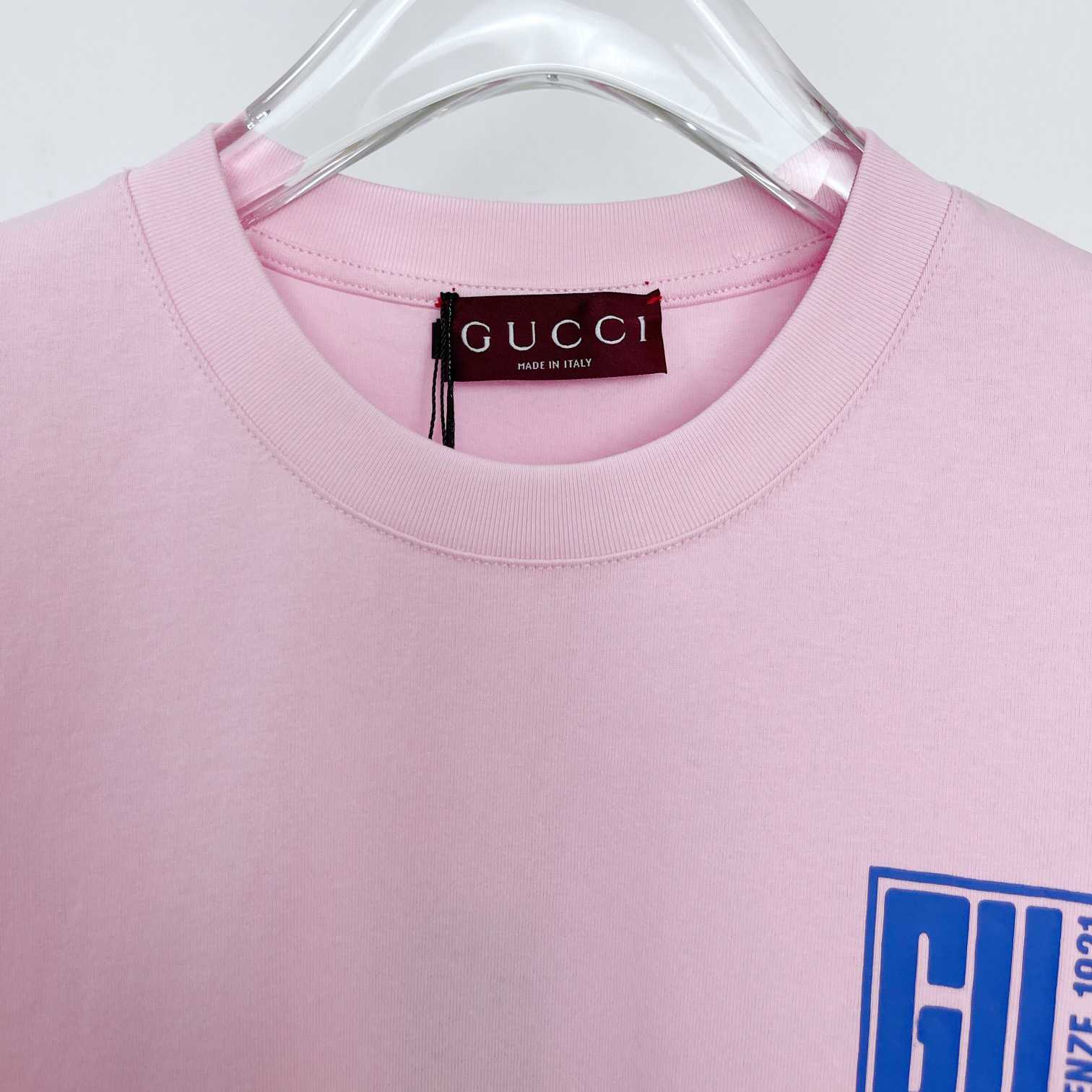 Gucci Cotton Jersey T-shirt With Gucci Print  - DesignerGu