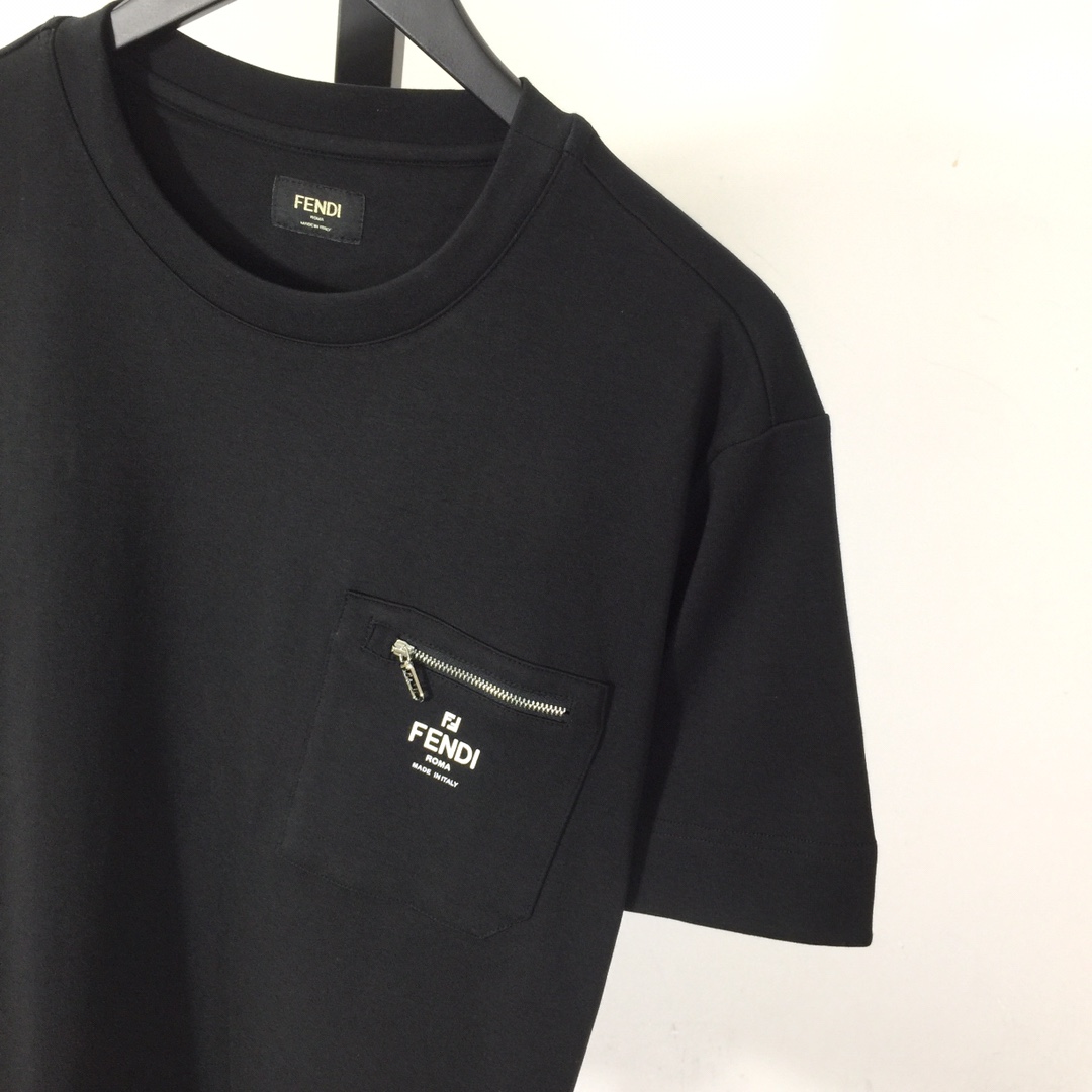 Fendi Black Cotton T-shirt - DesignerGu