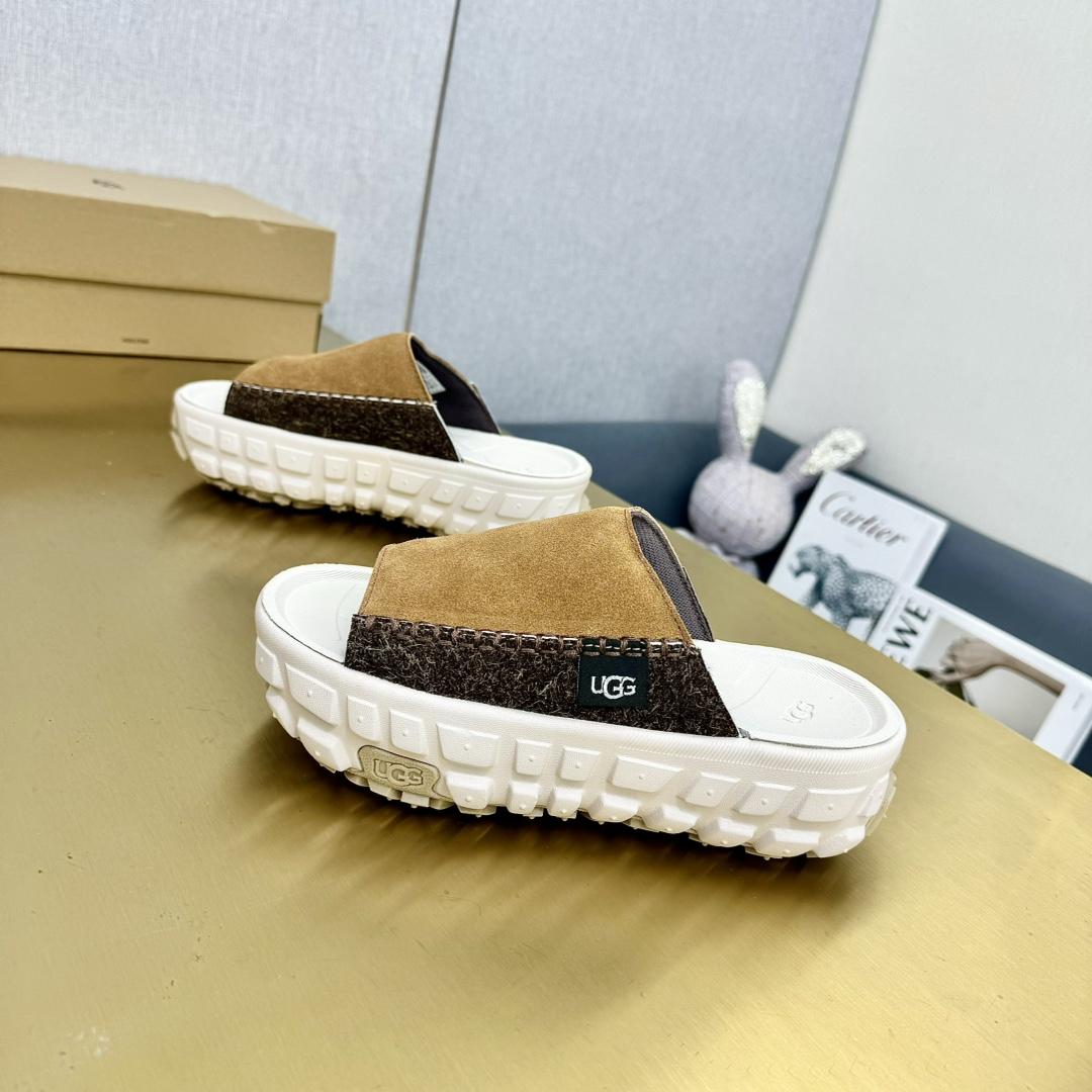 Ugg All Gender Venture Daze Slide - DesignerGu