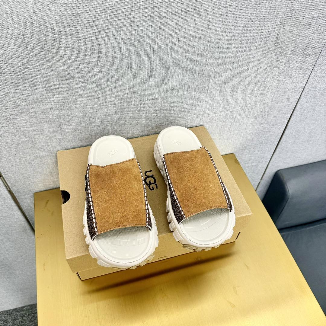 Ugg All Gender Venture Daze Slide - DesignerGu