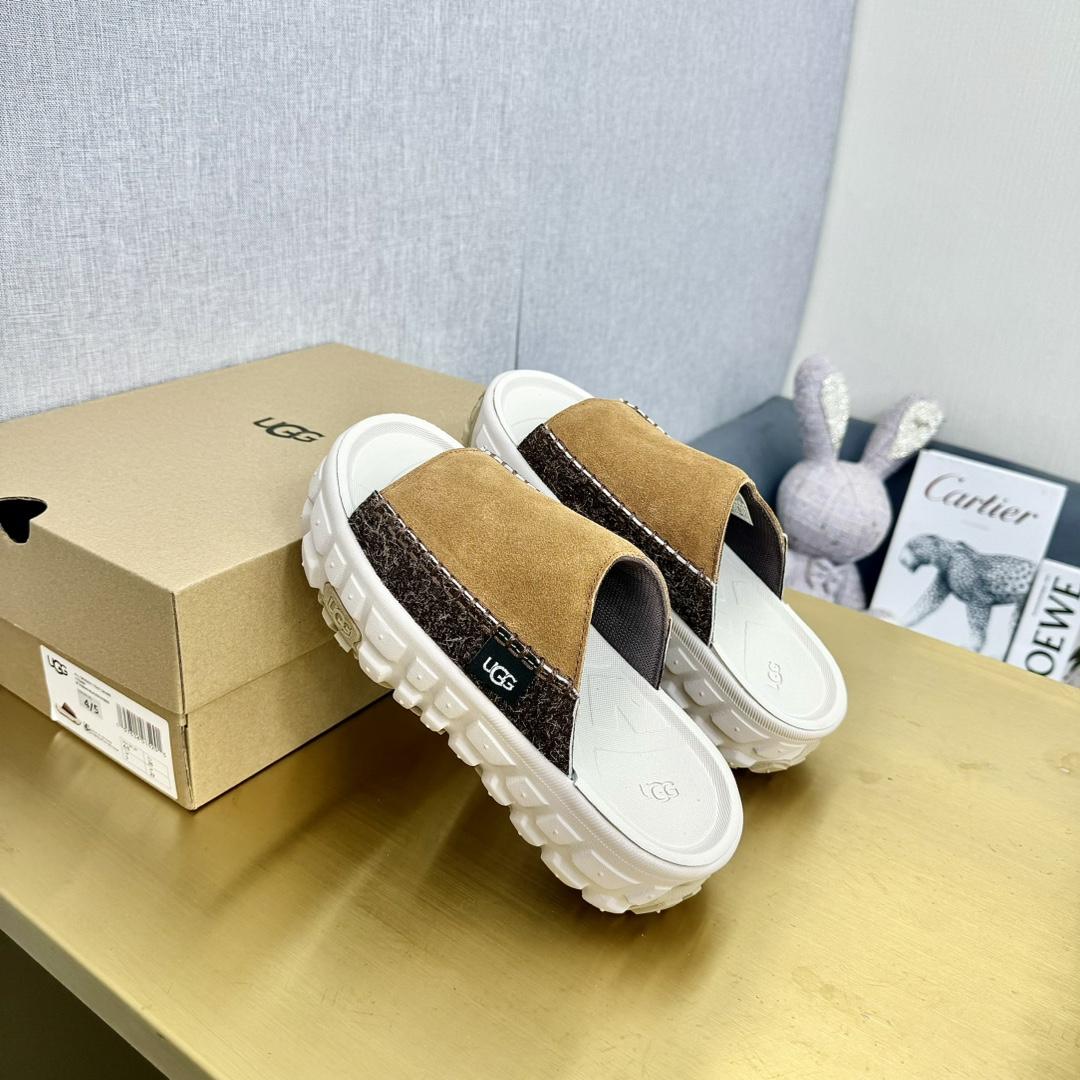 Ugg All Gender Venture Daze Slide - DesignerGu