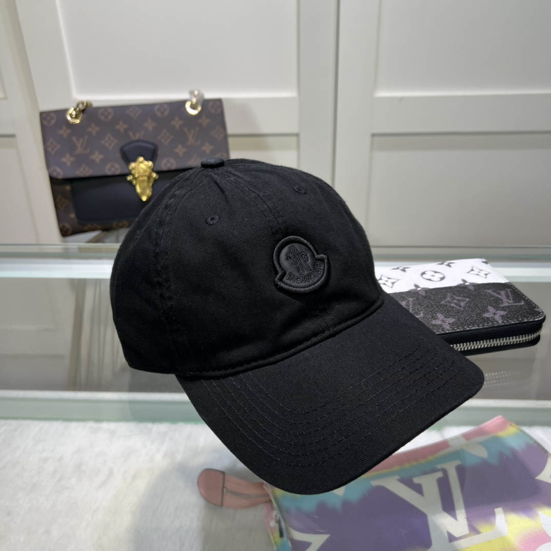 Moncler Cap  - DesignerGu