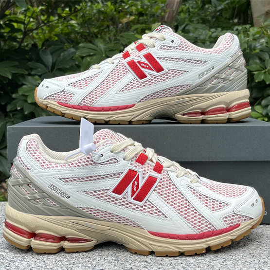 New Balance 1906R Sneakers      M1906RO  - DesignerGu