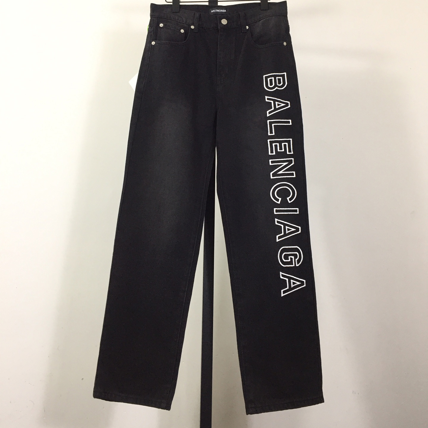 Balenciaga Outline Baggy Pants In Black - DesignerGu