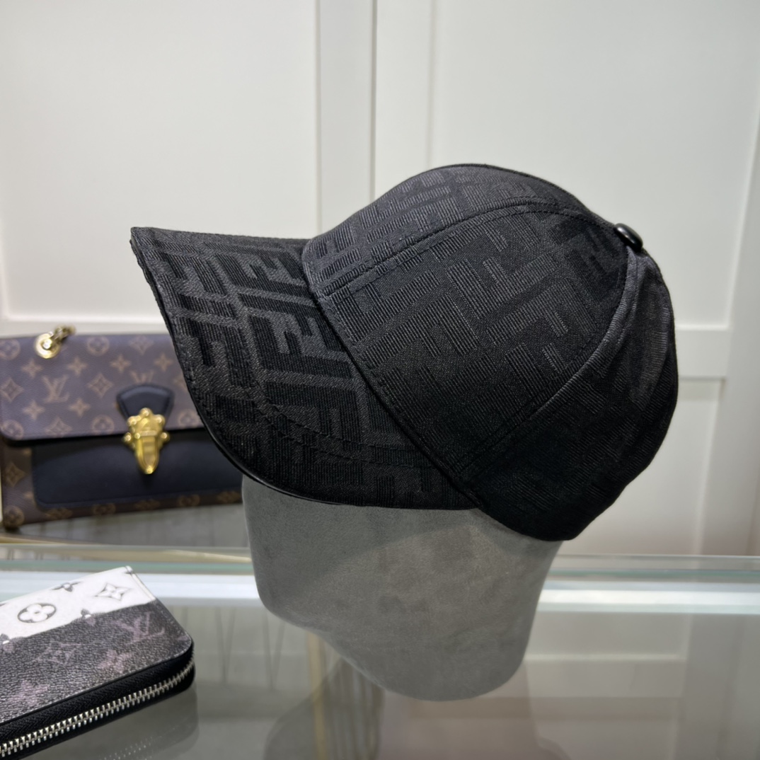 Fendi FF  Logo Baseball Cap - DesignerGu