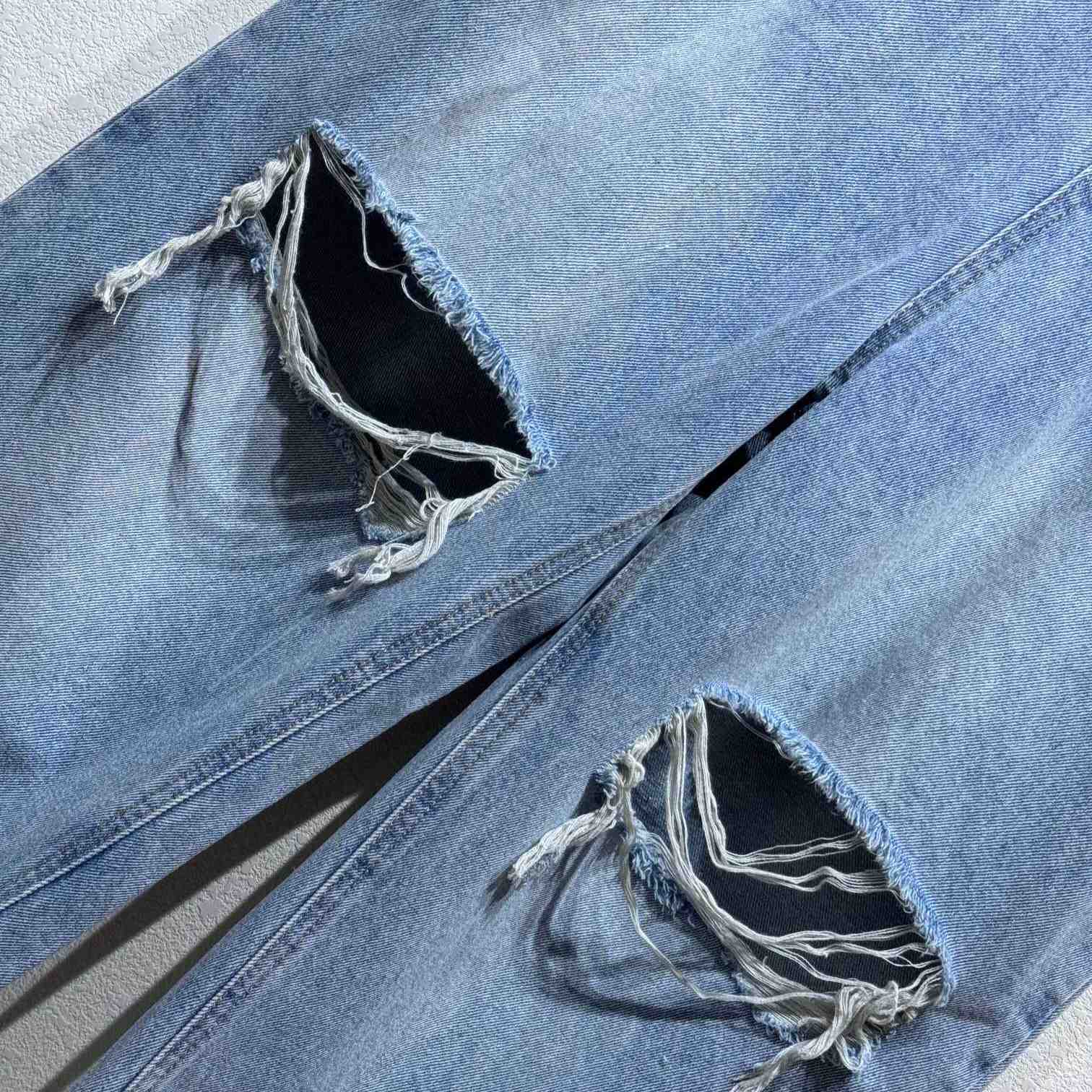 Balenciaga Jeans - DesignerGu