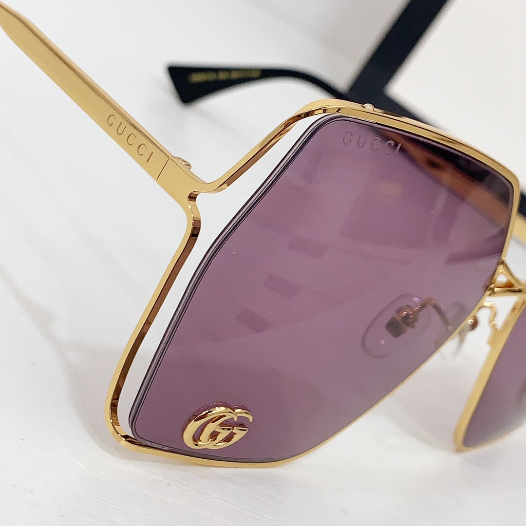 Gucci Sunglasses  GG0817  - DesignerGu