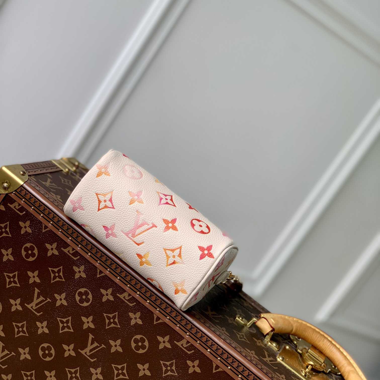 Louis Vuitton Nano Speedy   M83452 - DesignerGu