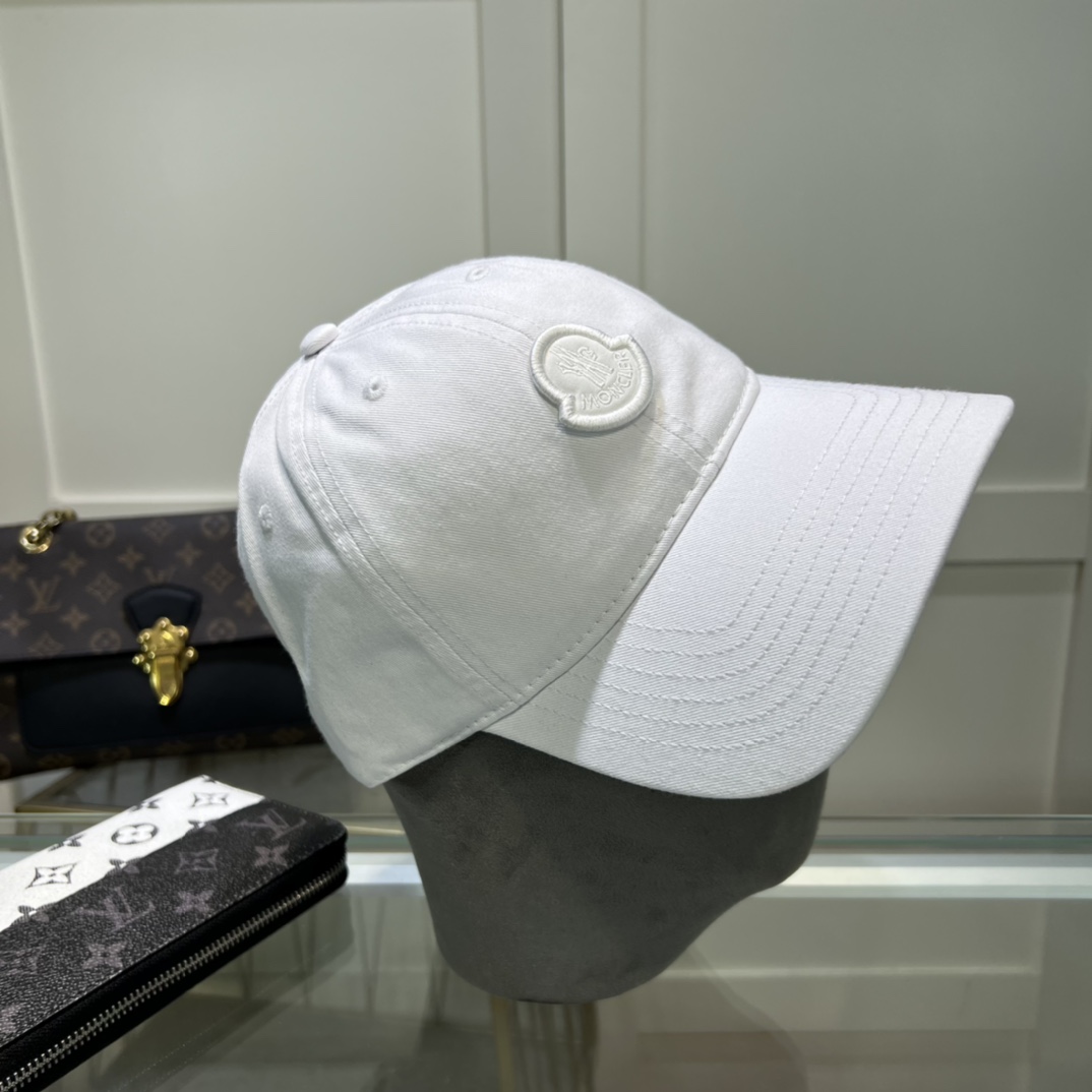 Moncler Cap  - DesignerGu