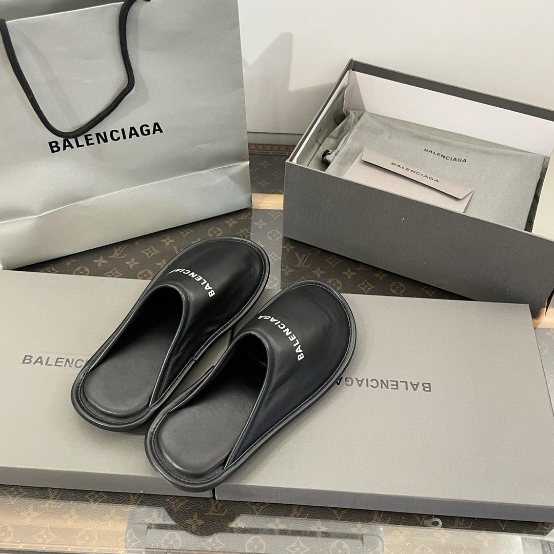 Balenciaga Logo-print Leather Slippers - DesignerGu