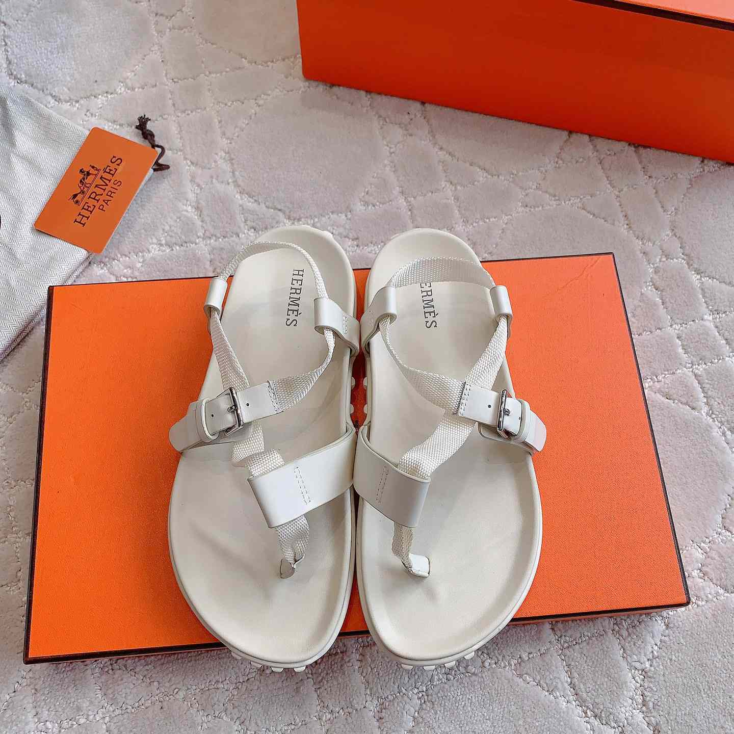 Hermes Inboard Sandal - DesignerGu