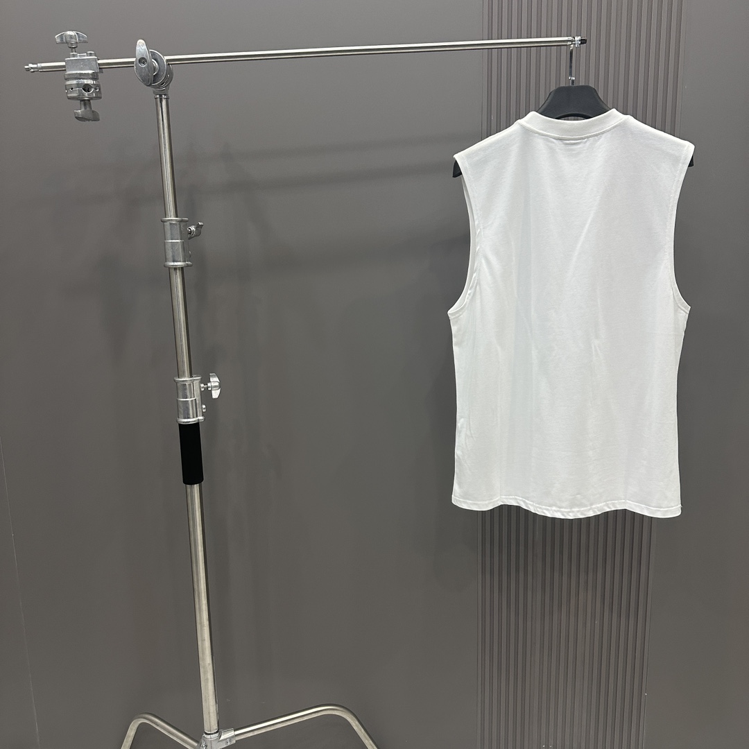 Balenciaga Not Been Done Sleeveless T-Shirt - DesignerGu