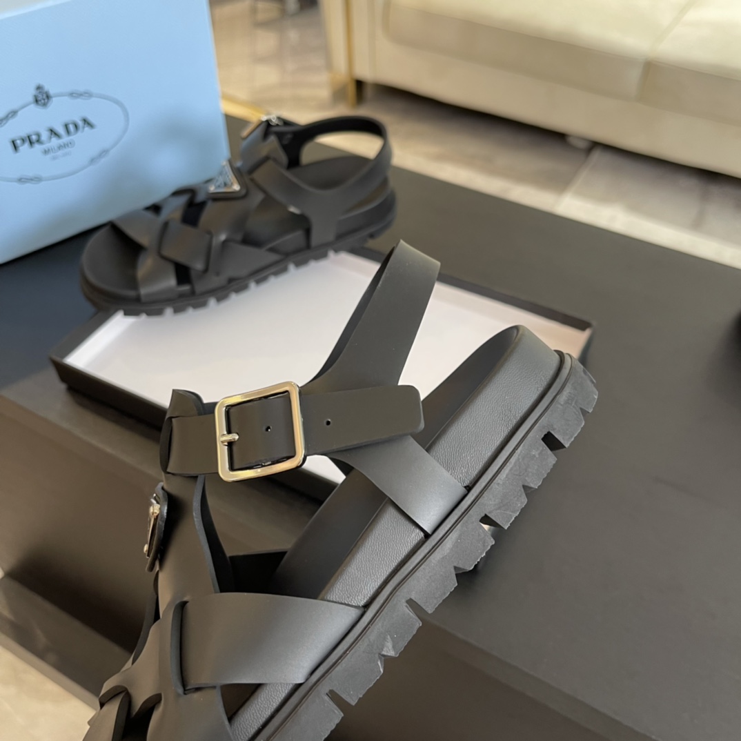 Prada Crisscross Rubber Sandals - DesignerGu