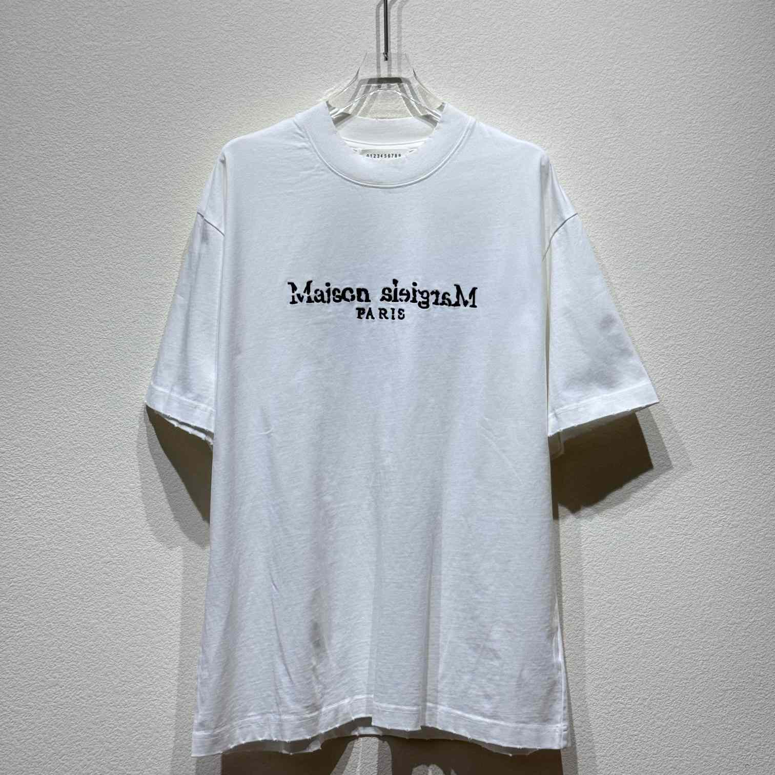 Maison Margiela Logo T-Shirt  - DesignerGu