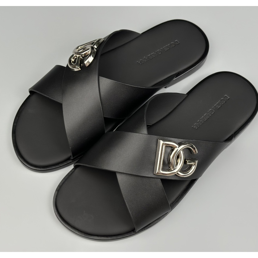 Dolce & Gabbana Logo-plaque Cross-over Leather Sandals - DesignerGu