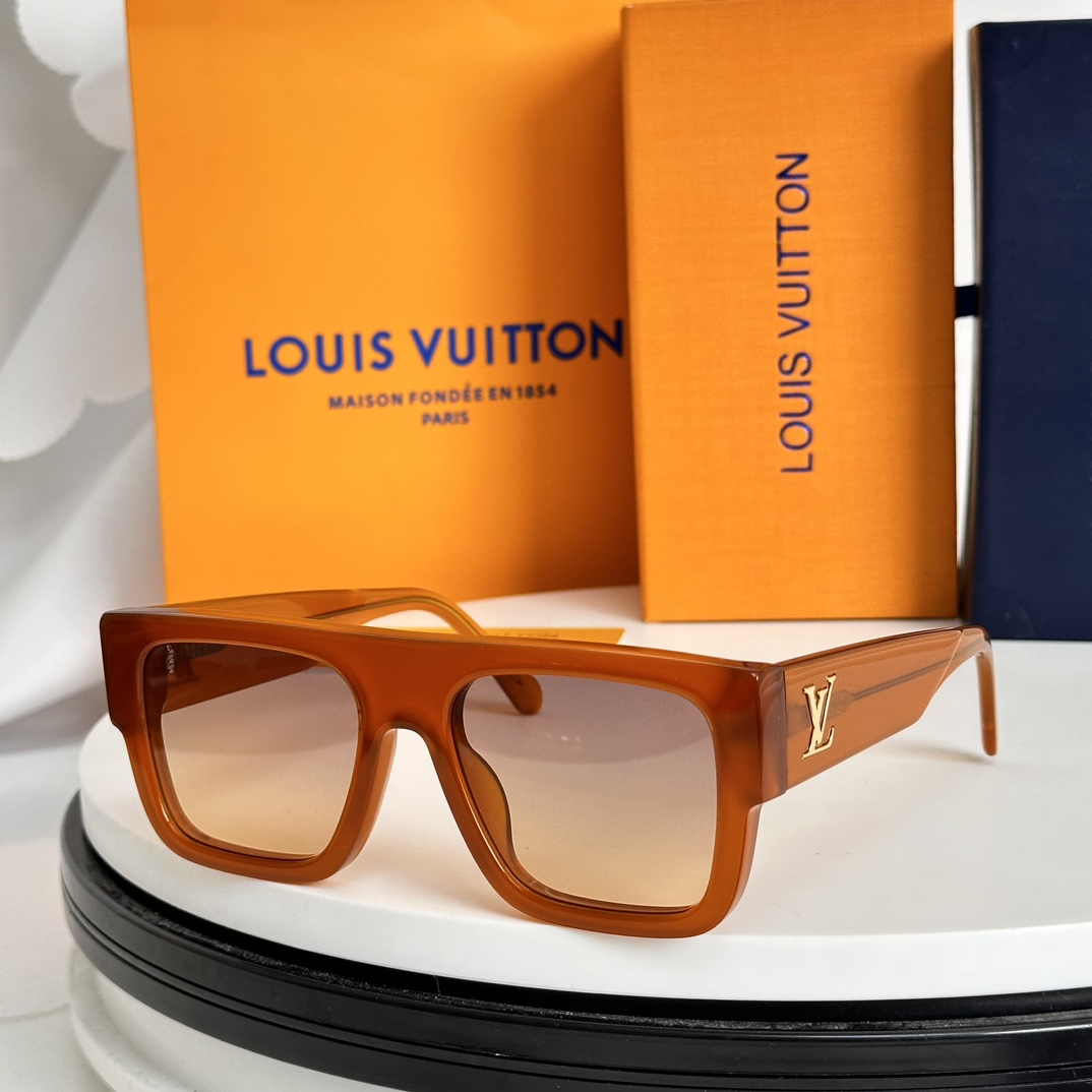 Louis Vuitton LV Clash Square Large Sunglasses   Z2180W - DesignerGu