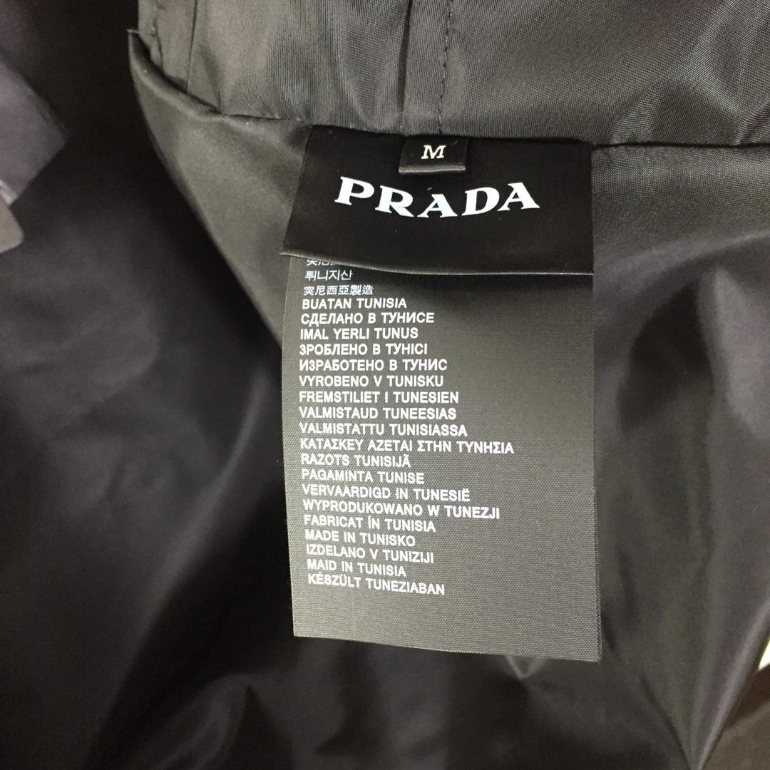 Prada Re-Nylon Vest - DesignerGu