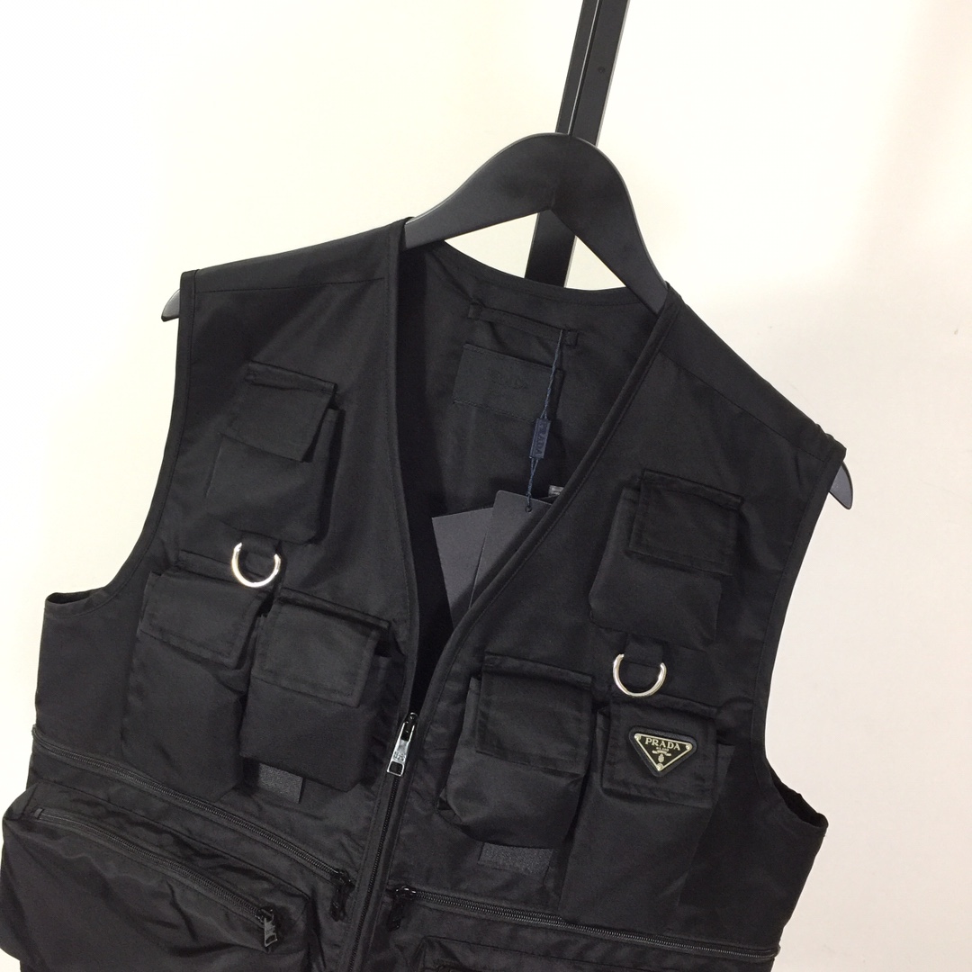 Prada Re-Nylon Vest - DesignerGu