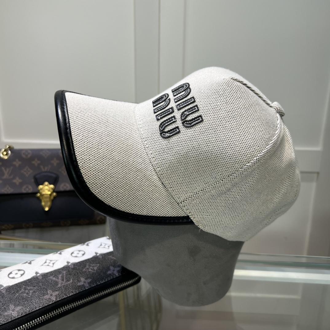 Miu Miu Baseball Cap - DesignerGu