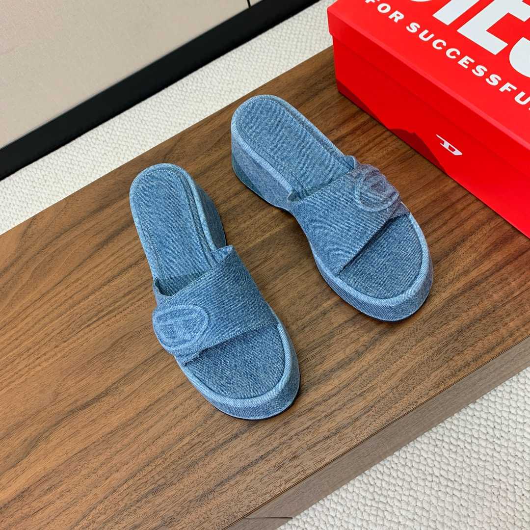 Diesel Sa-Oval D Pf W Denim Sandals - DesignerGu