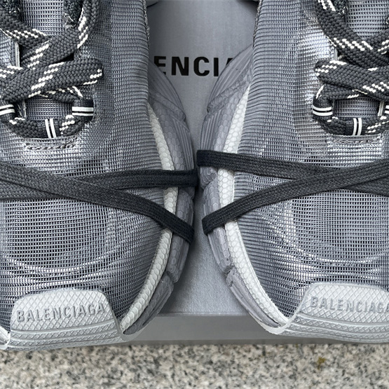 Balenciaga 3XL Sneaker - DesignerGu