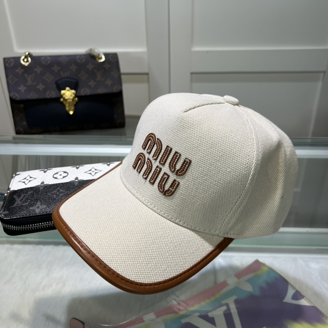 Miu Miu Baseball Cap - DesignerGu