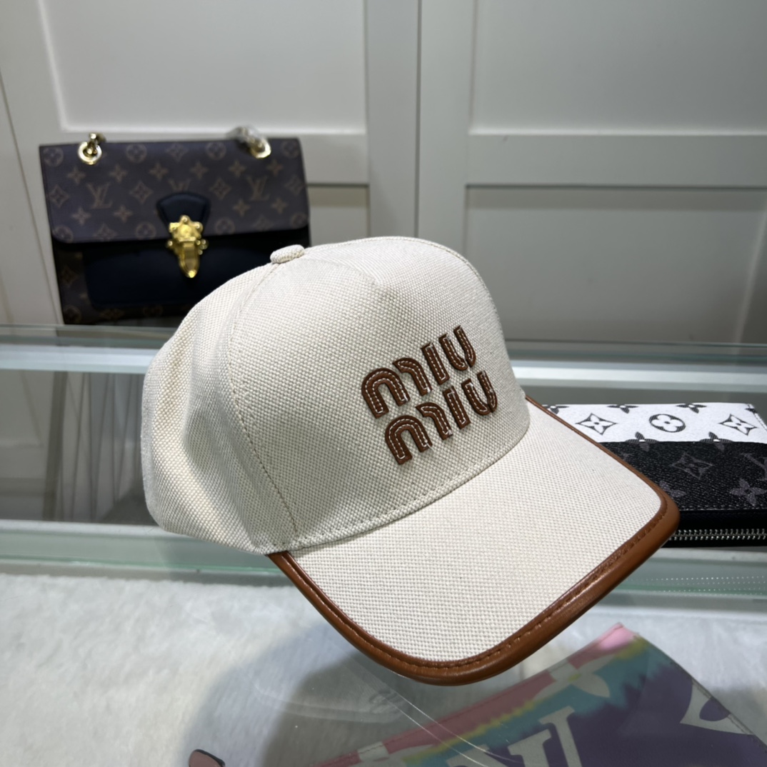 Miu Miu Baseball Cap - DesignerGu