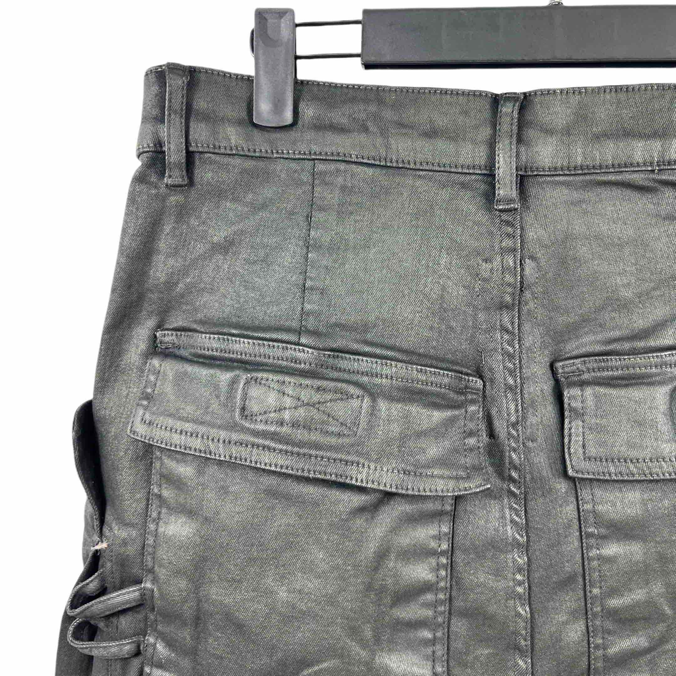 Rick Owens Stefan Cargo Shorts - DesignerGu