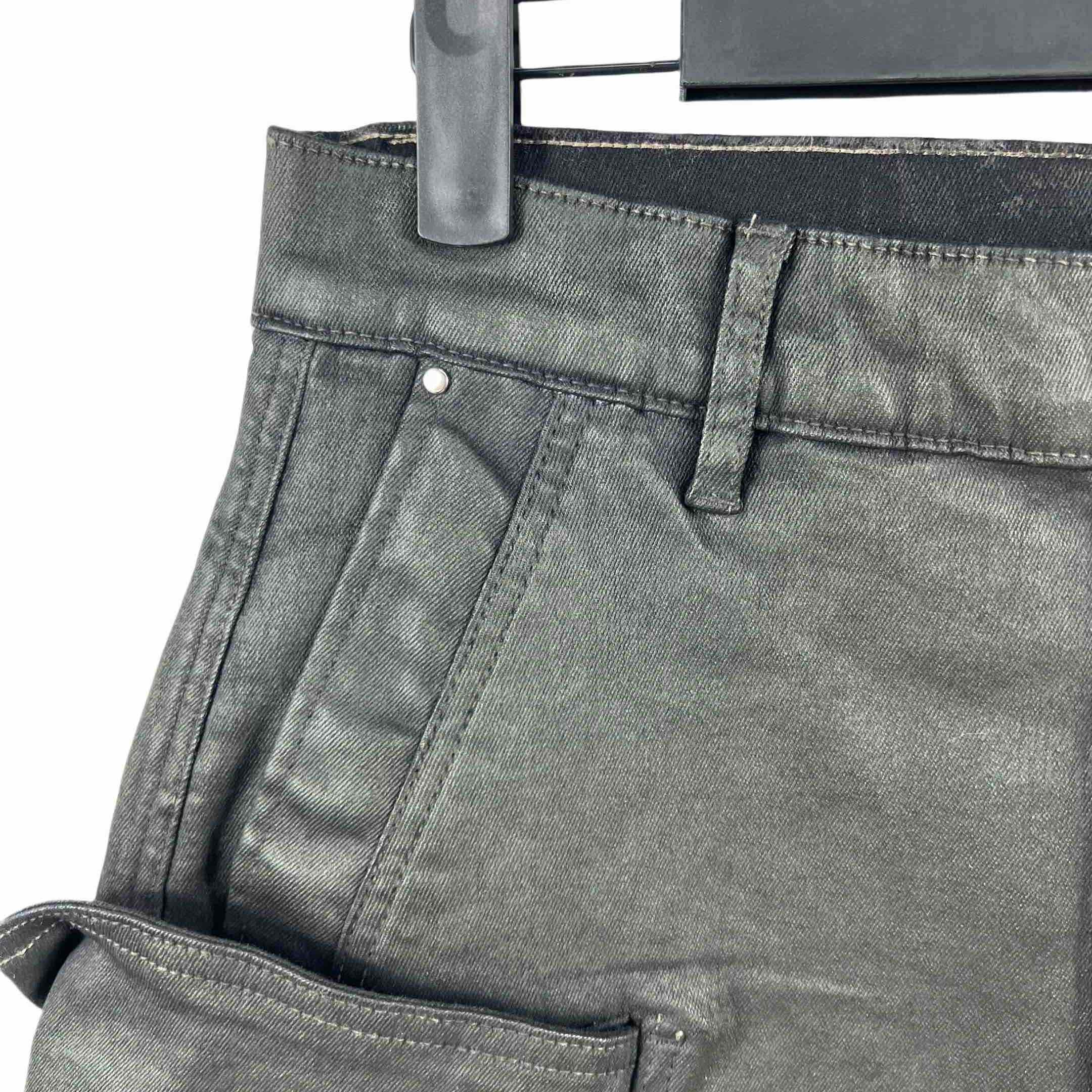 Rick Owens Stefan Cargo Shorts - DesignerGu