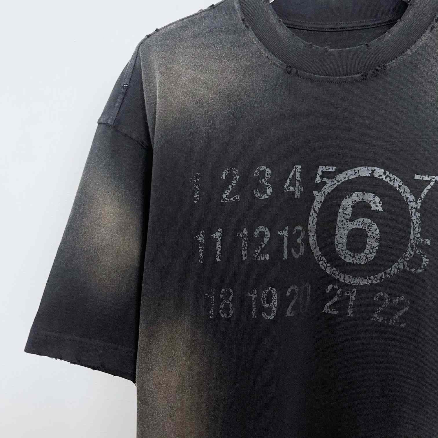 Maison Margiela Logo T-Shirt  - DesignerGu