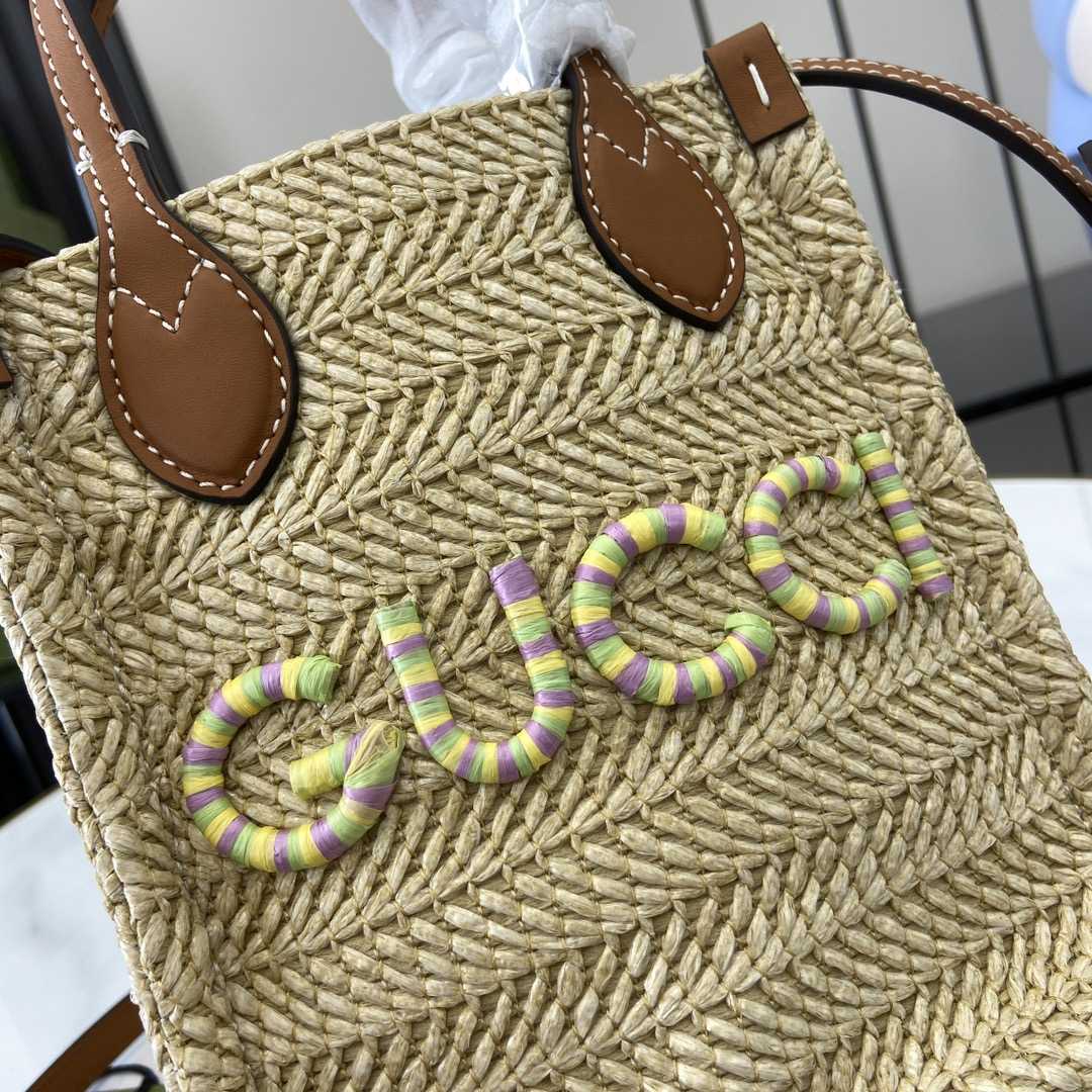 Gucci Super Mini Straw-effect Bag - DesignerGu