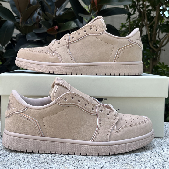 Air Jordan1Low Sneaker      AO1935-204  - DesignerGu