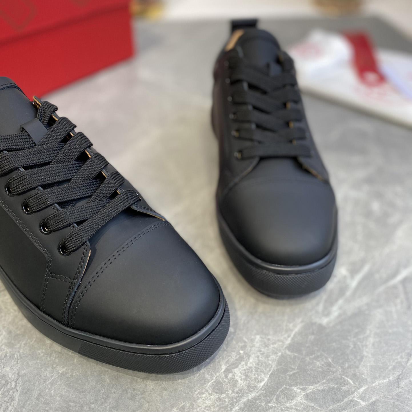 Christian Louboutin Sneakers - DesignerGu