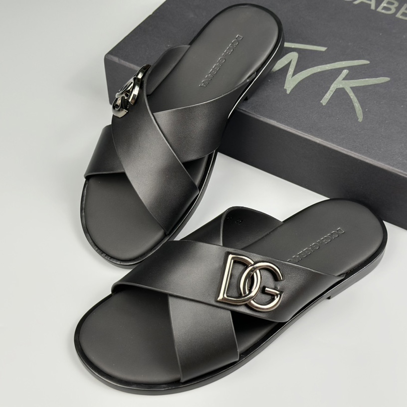 Dolce & Gabbana Logo-plaque Cross-over Leather Sandals - DesignerGu