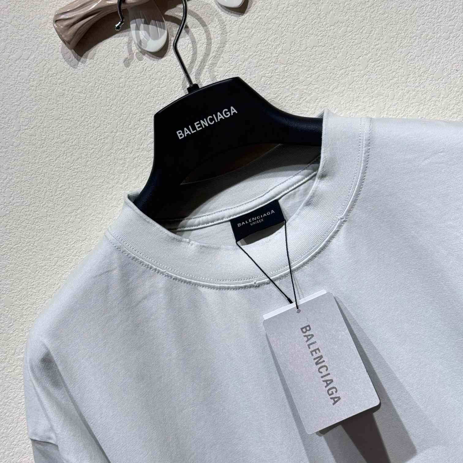 Balenciaga Agaicnelab T-Shirt Oversized Fit In White - DesignerGu