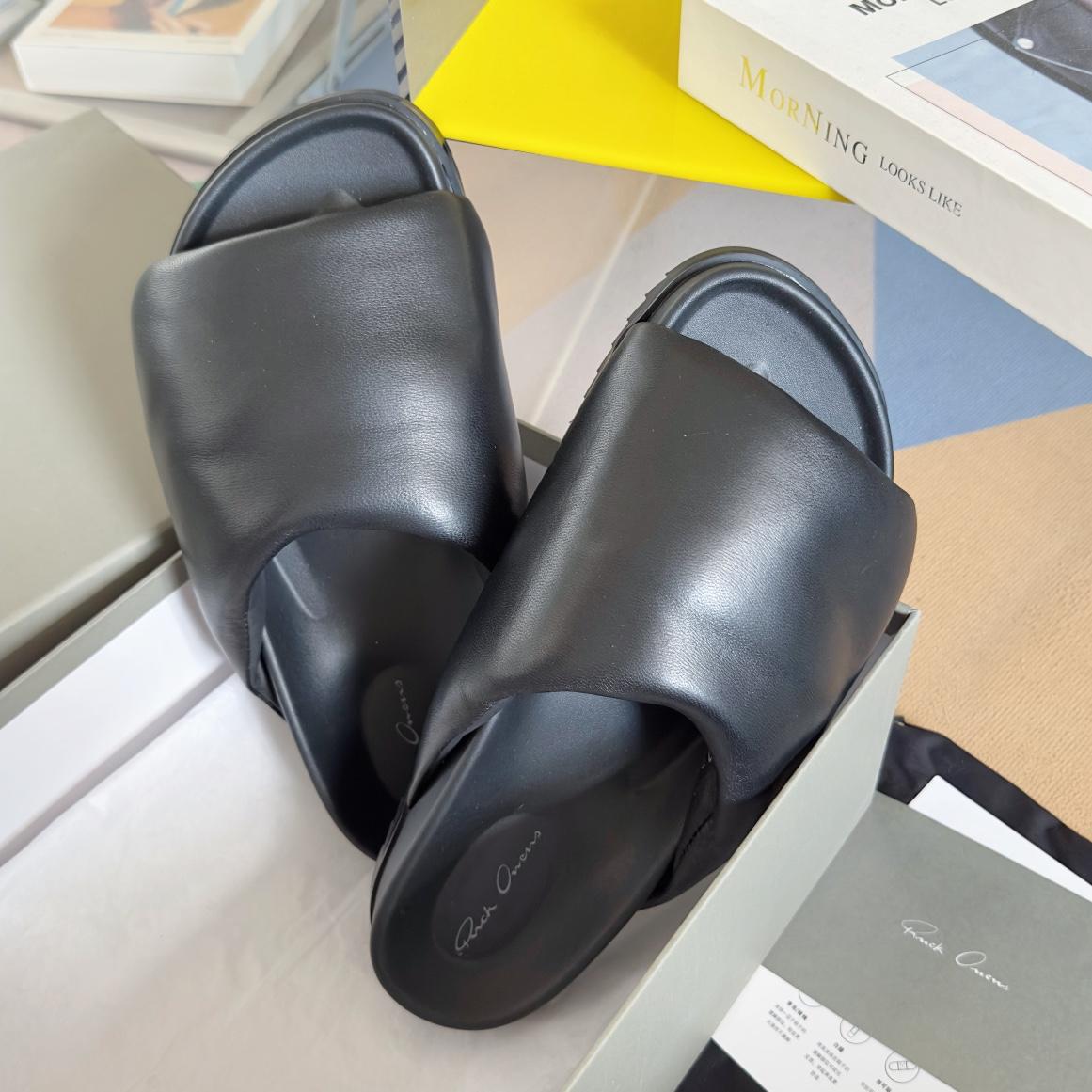 Rick Owens Puffer Slide In Black - DesignerGu